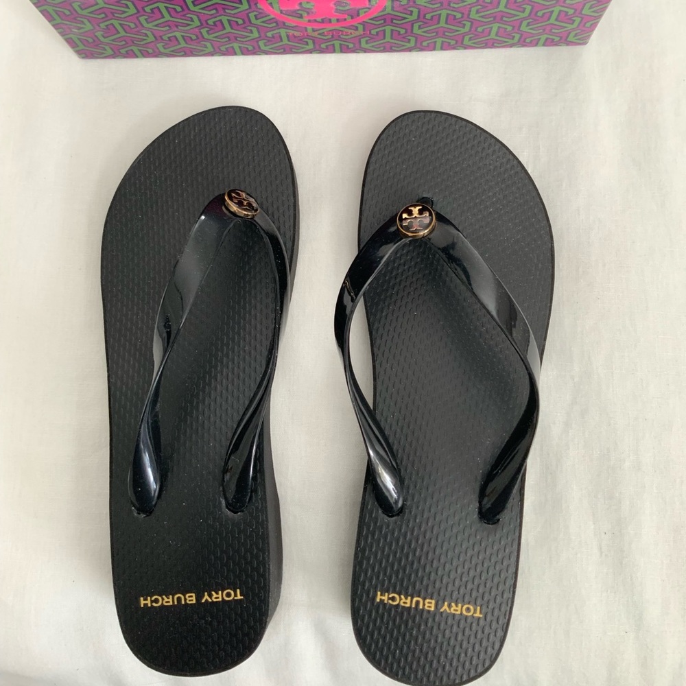 Tory Burch Flip Flops
